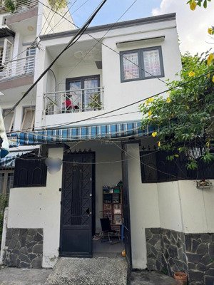 nhà hẻm đẹp hoàng hoa thám. p5. phú nhuận - 2 tầng ( 5 x 11m ) - 55,5m2 -giá 7,8 tỷ 