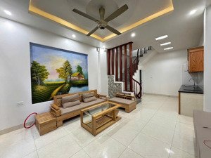 nhà 4t, full nội thất, 6.x tỷ cạnh trường mầm non kiến hưng, đường bờ mương đa sỹ, hà đông