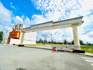 cần bán nhanh lô góc ngay đường dh619 dân cư đông kinh doanh buôn bán được ngay