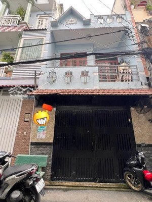 nhà đẹp lâm thị hố 45m2 2 tầng hẻm xe tải hiệp thành q12