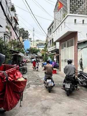 hxh nguyễn trãi, p2, q5 dt 3.7x14m (nở hậu 4.5m) nhà góc giá 10.2 tỷ tl