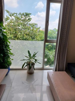 cần cho thuê ch phú mỹ -vph q7 dt 87m2 giá 12tr/th full nội thất tầng thấp lh 