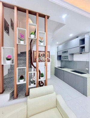bán nhà phú lương, hà đông 30m2x5 tầng giá chỉ nhỉnh 4 tỷ. ô tô. kinh doanh.