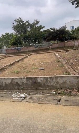 chính chủ bán mảnh đất 70m2 sổ đỏ chính chủ trục đường liên thôn, bán nhanh