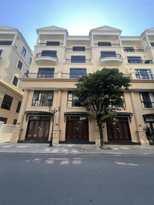 duy nhất liền kề đảo dừa 70m2 giá 10,5 tỷ, có sổ, cam kết rẻ nhất vinhomes ocean park 2 hưng yên