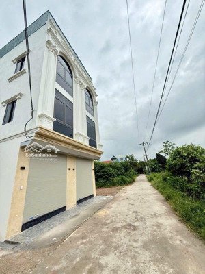 bán nhà 42m² xây mới 3 tầng, ngõ thông kinh doanh cực tiện, giá chỉ 3.85 tỷ tại phường chương mỹ