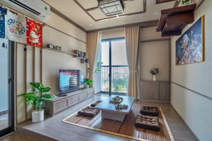 bán căn 2pn view vịnh đảo , full nội thất .