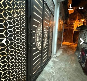 chính chủ bán nhà khương trung 37m2;6 tầng mặt 4m;8 pn;8,7tỷ.nhà trung tâm quận;nhà đẹp,nhiều pn