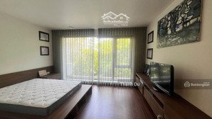 cho thuê biệt thự 3 tầng full đồ ngọc thụy, long biên gần trường quốc tế việt pháp