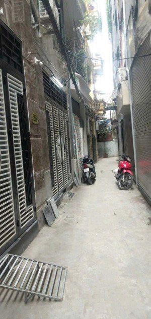 bán ccmn đống đa 90m 7 tầng 17 tỷ 30 phòng, dòng 120 triệu/tháng