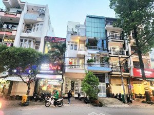 bán gấp nhà góc 2 mặt tiền đường d2 ( nguyễn gia trí ) phường 25,bình thạnh