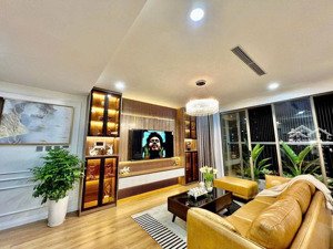 bán căn 140m2 dual key ban công đông nam, terra an hưng