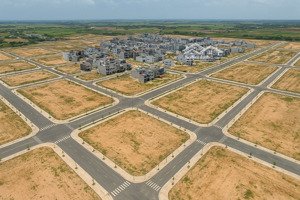 anh/chị đầu tư liên hệ em, sản phẩm đất nên dọc theo 2 tuyến vành đai 3 4, shr, có sẵn