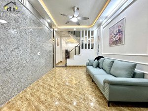 nhà đẹp lô góc - mặt ngõ - 2,95 tỷ - 42m2 - thông văn cao