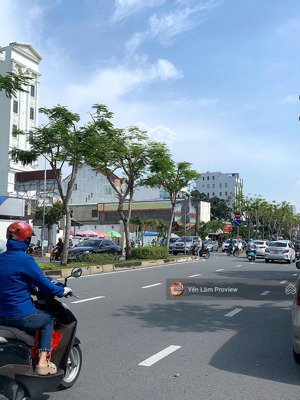 bán đất mặt tiền trần não, 405m², dòng tiền 400 triệu/tháng, giá chỉ 135 tỷ