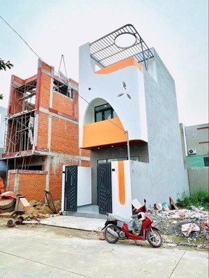 bán nhà riêng 1,879 tỷ, 85m2, tại khu đô thị mỹ phước 3, thới hòa, bến cát, bình dương giá tốt