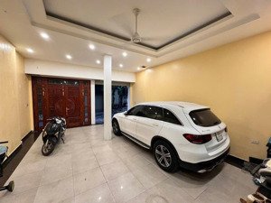 bán nhà phân lô nghĩa đô - hoàng quốc việt, hơn 25 tỷ, 65m, mặt tiền 6m, ô tô tránh