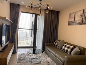 toà s4 gần nhà để xe nổi, cùng phân khu cao cấp. căn 1pn cho thuê full đồ 9tr vào trong tháng 11