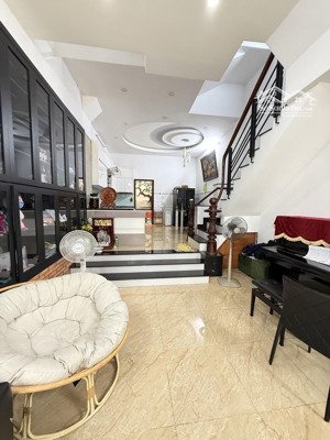 bán nhà hẻm xe hơi lê văn thọ ,gò vấp :4,5x17m , nhà 4 tầng btct 4pn,4wc .