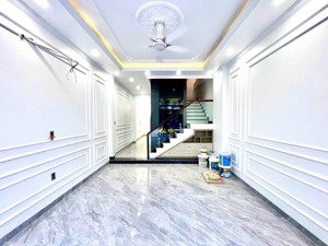 bán nhà mặt đường 15m lô 22 lê hồng phong 5 tầng thang máy