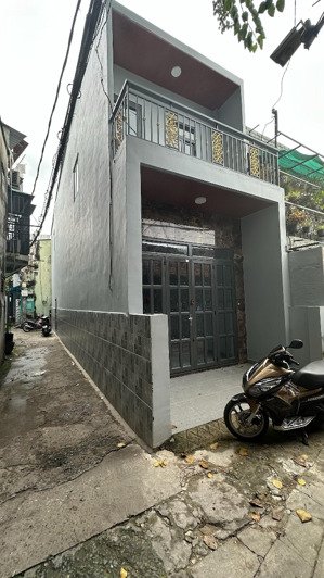 bán gấp nhà riêng âu cơ, tân phú, 65m2, 2 tầng mới đẹp, hẻm 3,5m sát mặt tiền, chỉ nhỉnh 4 tỷ