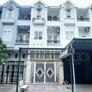 cho thuê nhà 4 phòng ngủ khu cic8 có đồ đạc 8 triệu