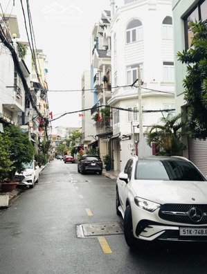 bán gấp nhà gần ga metro, 82m2 ,hẻm ô tô 6m ,3pn ,gần trường chinh ,trương công định , bàu cát