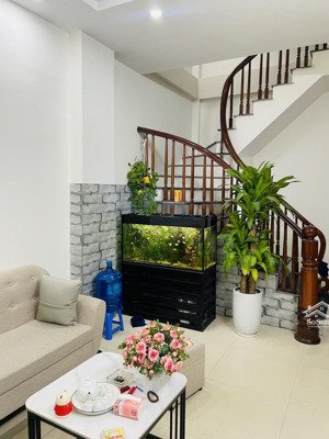 vừa ở vừa kinh doanh đình thôn - căn góc đẹp - chỉ 9.x tỷ