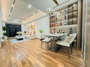 quỹ căn 3 phòng ngủ, gold mark city hồ tùng mậu giá tốt. diện tích đa dạng từ 93 m2-130 m2.