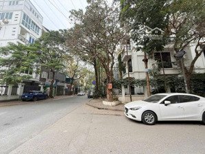 siêu phẩm lô góc văn quán: 132m2, 27m mặt tiền, nhà 4 tầng đẹp, giá tốt nhất. lh: 