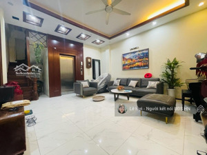 14,5 tỷ - bán căn nhà ngay ngã tư thái hà - chùa bộc, dt 48m2*6t thang máy, oto đỗ cửa, sđcc ở ngay