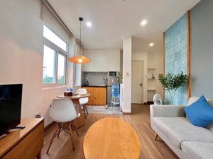 cho thuê cc 1pn, ban công, full nội thất, 12 triệu, 40m2 tại nguyễn trãi, q1, hcm siêu hot