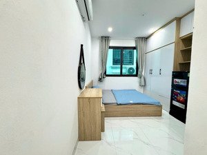cho thuê studio full nội thất ngõ 110 quan nhân thang máy giá 4.5 triệu/tháng
