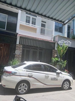 bình hưng hòa - bình tân nhà 1 lầu btct- đuờng 6m xe hơi ngủ trong nhà
giá:4,760tỷ bớt nhẹ