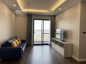 bán gấp căn hộ chung cư 2pn full đồ bên ngoại giao đoàn toà no4a