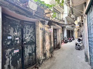 bán nhà cấp 4 phố quan nhân 65m, mặt tiền 6m đẹp, gần phố xây cho thuê hơn 13 tỷ