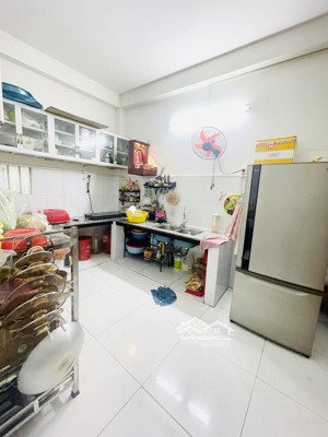 nhà 4 tầng vuông vức - hxh 7 chỗ gần mặt tiền bạch đằng - dt 4.1 x12 m -gấp bán nhỉnh 8 tỷ tl