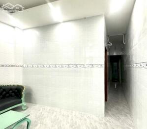 Căn Hộ Dịch Vụ Mới, Hẻm Ô Tô, Đại Học Ngân Hàng, 37tr/th, 130m2(6.8mx19m), Nhỉnh 10 Tỷ(TL)