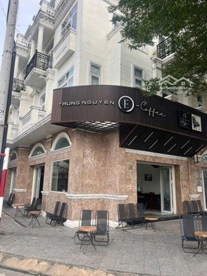 mở bán 44 nền cuối cùng mặt tiền đường 22m.tt 5%/tháng .sổ hồng sẵn.chiết khấu 15%.lh 