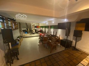 cho thuê nhà góc 2 mt đặng thuỳ trâm p13 bình thạnh hầm 3 lầu 8pn 8wc giá 39tr/th