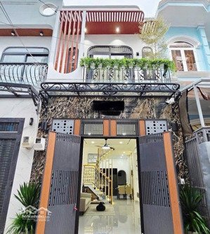 nhà ngộp bank cần ra gấp ngay hẻm nguyễn trãi, 3,4 tỷ, 53 m2, 3pn, 3wc, q5, hcm - giao dịch nhanh