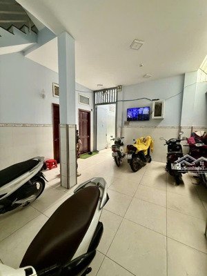 căn hộ dịch vụ 4 tầng, nguyễn văn luông, 100m2, 9x11m, 7.5 tỷ