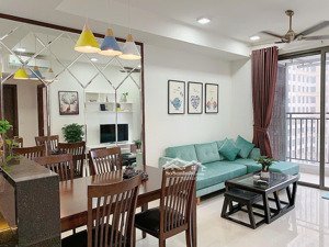 tresor q4 18tr - 2pn 1wc ban công view bến vân đồn đẹp đang trống em hải