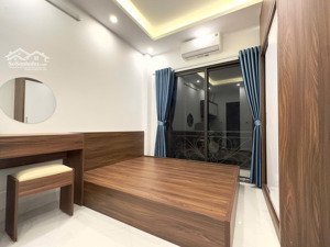 cho thuê phòng trọ ccmn 43 trung kính ban công thoáng