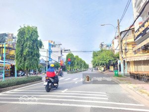 gấp bán, chủ rất thiện chí bán căn nhà mặt tiền kinh doanh đường đại lộ 2, gần chợ, giá chỉ 10,3 tỷ