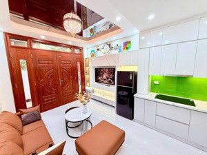 nhà xuân đỉnh hàng hiếm- 6.95 tỷ-5 tầng - xinh xắn