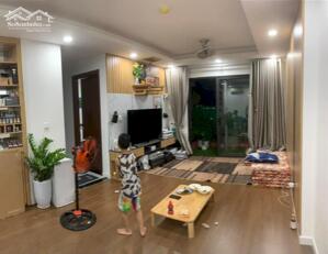 Bán căn hộ chung cư B7-10 Kim Liên mặt đường Phạm Ngọc Thạch 40m2 giá 4.1 tỷ