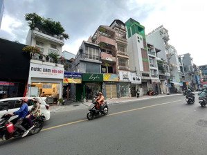 nhà bán mặt tiền huỳnh văn bánh, phú nhuận. dt 4.3mx13m, 7 tầng