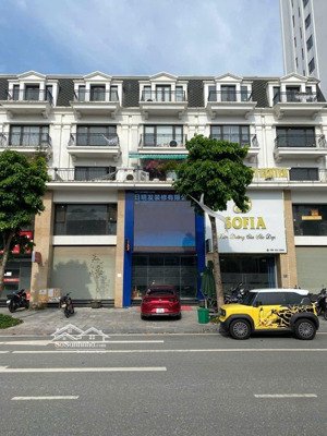 bán nhà liền kề 5 tầng tại mặt đường nguyễn tất thành, vĩnh yên