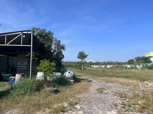 cho thuê 7000m2 đã san lấp, tường rào sẵn, đường nguyễn bình nhà bè. 100tr/tháng